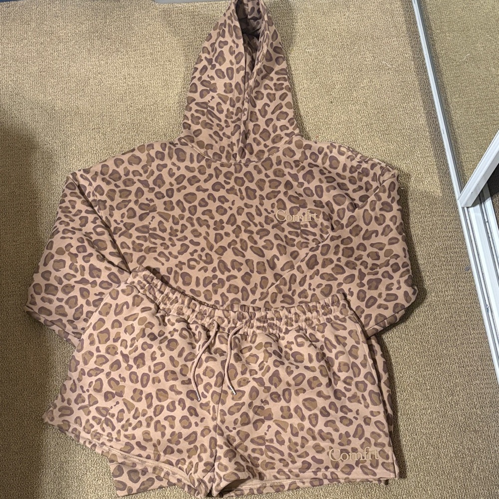 Comfrt Minimalist Hoodie & Shorts Set